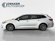 Toyota Corolla Touring Sports 1.8 Hybrid First Edition Trekhaak!