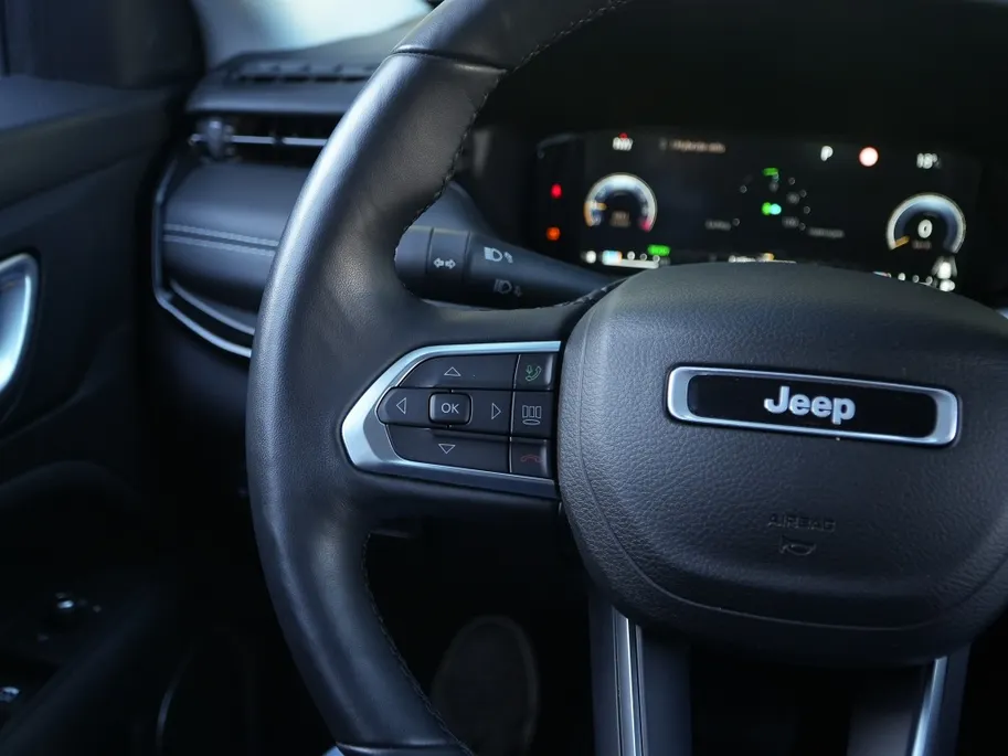 Jeep Compass 1.5T e-Hybrid 130 PK S | Leder | Winter | Camera | LED | 19'