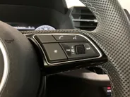 Audi A3 Sportback 40 TFSIe 150kW/204PK S Line · Drive select · Leder/Stof · Camera + Parkeersensoren · Garantie t/m 25-05-2029 of 80000km.