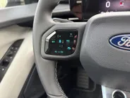 Ford Capri Premium Standard Range RWD 52 kWh | Uit Voorraad Leverbaar | €3.500,- Ready Set Ford Bonus | 374km WLTP Rijbereik | Warmtepomp | Draadloze Apple Carplay & Android Auto | B&O Premium Audio | Verwarmbare Voorstoelen | Adaptieve Cruise Control