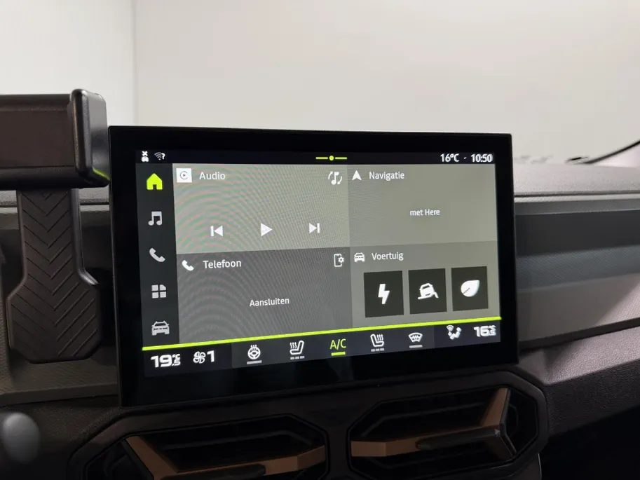 Dacia Bigster 1.8 - 155PK Hybrid Extreme Automaat | 1e eigenaar | 360 Camera | Adaptive Cruise Control | Apple CarPlay/Android Auto | Schuif/Kantel Dak | Lichtmetalen Velgen | Digital Cockpit | Full LED |