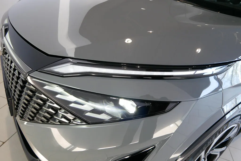 Nissan QASHQAI 1.5 e-Power Tekna Plus |360grd Camera|Navigatie|Pro-pilot|Stoelgeheugen|Bose audio|Nappa lederen bekleding|Two-tone kleurstelling|Parkeersensoren voor en achter|Cold Pack| Panoramisch glazendak|