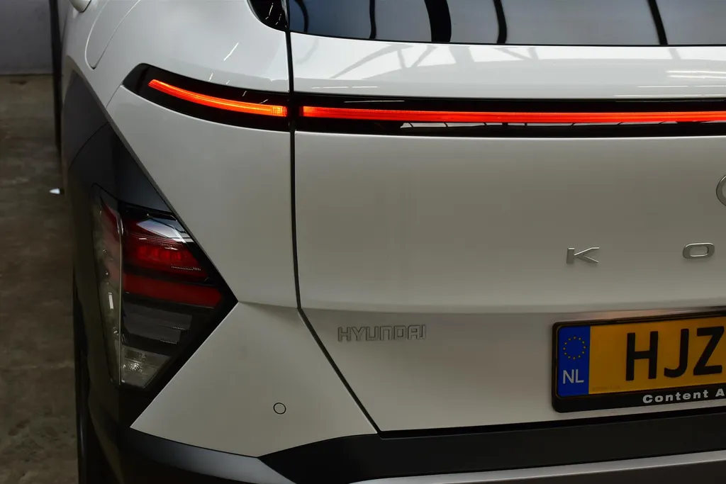 Hyundai Kona 1.6 Hybride DCT Comfort Smart | Navi + Camera