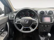 Dacia Sandero 0.9 TCe Tech Road | Trekhaak | Navigatie | Parkeersensoren | Bluetooth | All Season banden | 12 maanden garantie! |