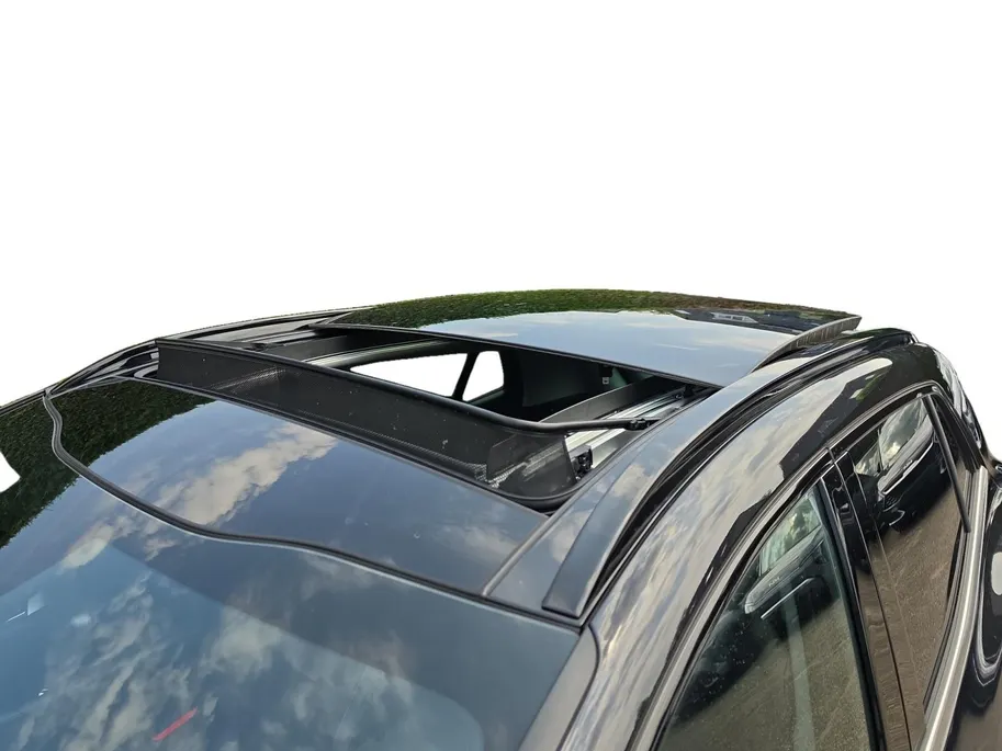 Kia Sportage 1.6 T-GDi Hybrid DynamicPlusLine | Climate control | Navigatie | Elektrische achterklep | Schuif/kantel dak | Stoel-en stuurverwarming