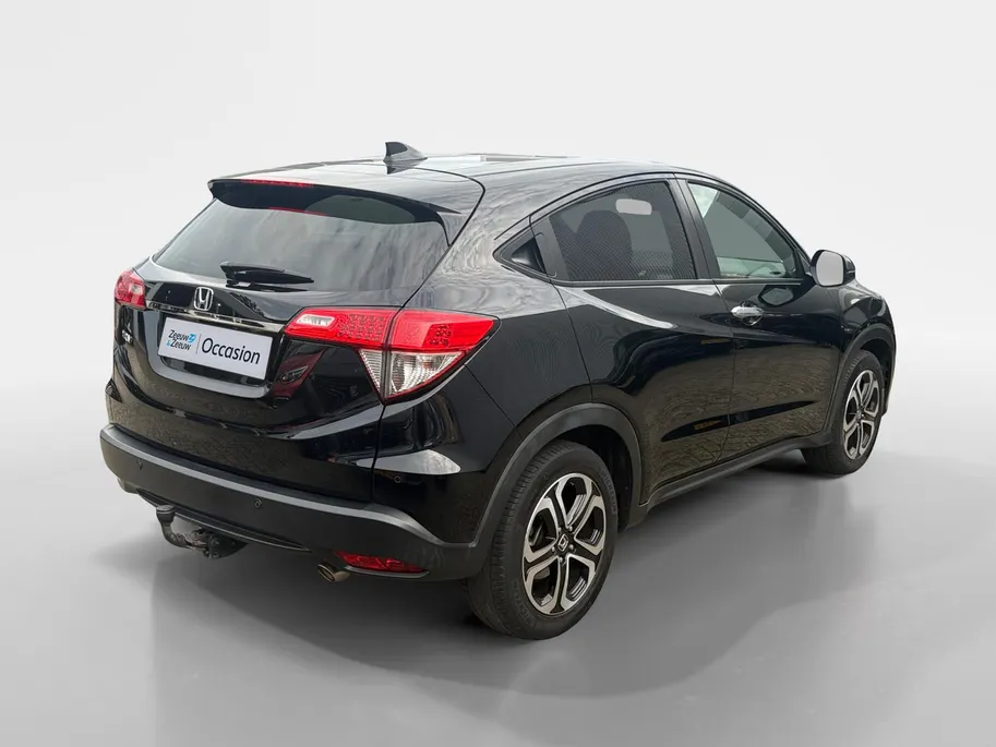Honda HR-V 1.5 i-VTEC Elegance | Automaat | Trekhaak | Achteruitrijcamera | Stoelverwarming | Led koplampen | Dealer onderhouden |