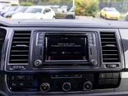 Volkswagen Transporter 2.0 TDI L2H1 DC 4Motion Highline EX.BTW