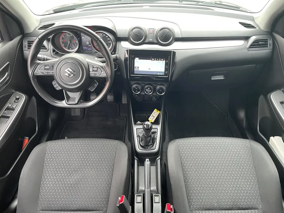 Suzuki Swift 1.2 Style Smart Hybrid | Navigatie| Climate Control| Stoel verwarming| Camera| Parkeersensoren| Multimedia systeem| Keyless start | Dealer onderhouden