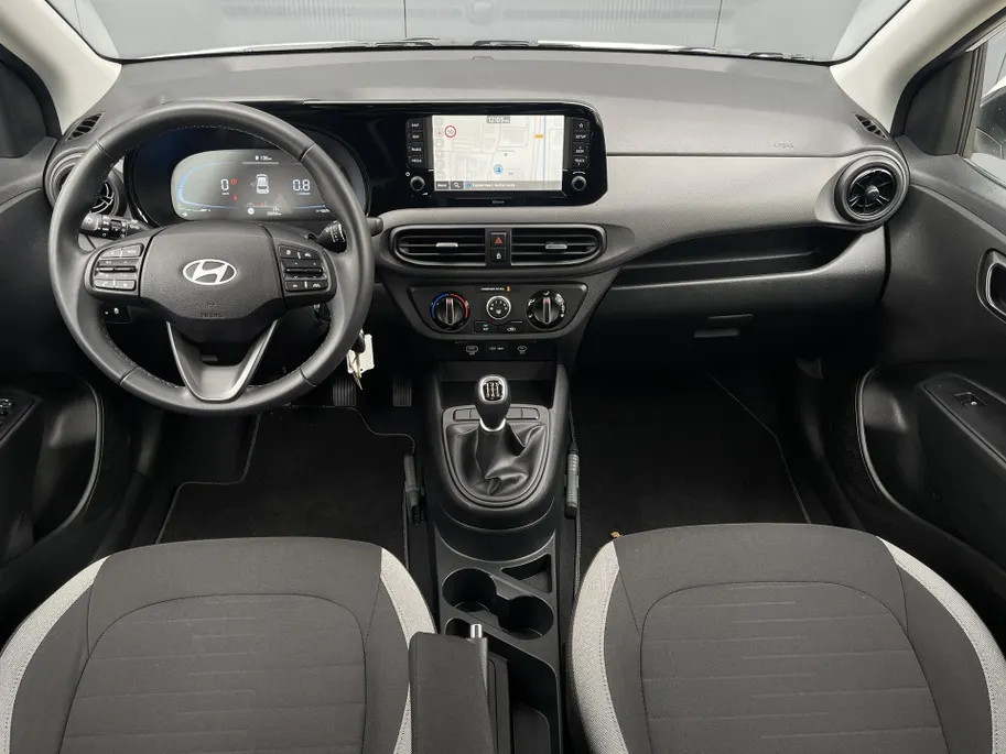 Hyundai i10 1.0 Comfort Smart | Camera | Navi | Cruise | Apple Carplay | Android Auto |