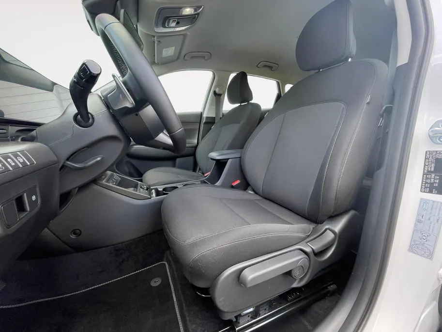 Hyundai Kona 1.6 GDI HEV Comfort |Navigatie| Adaptieve cruise control| Achteruitrijcamera| Parkeersensoren v+a |