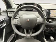 Peugeot 208 1.2 PureTech Blue Lion