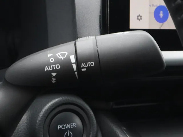 Toyota C-HR 2.0 PHEV 220 First Edition | Trekhaak | Stuur en stoelverwarming VERKOCHT