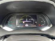 Renault Captur 1.6 E-Tech Hybrid 145 Intens | Automaat | Apple Carplay & Android Auto | Camera | Parkeersensoren | LMV | Cruise & Climate Control | 12 Maanden BOVAG Garantie