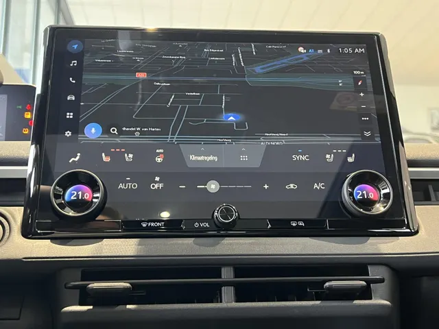 Subaru Solterra 4E-xperience 73.1 kWh | NIEUW MODEL!!! | 100% Elektrisch | Uit Voorraad Leverbaar | Panoramisch Dak | Dubbelen Draadloze Telefoonoplader | Nieuw Multimedia Systeem