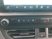 Ford Transit Custom 340 2.5 PHEV L1H1 Limited Kombi 8-pers VOORRAAD