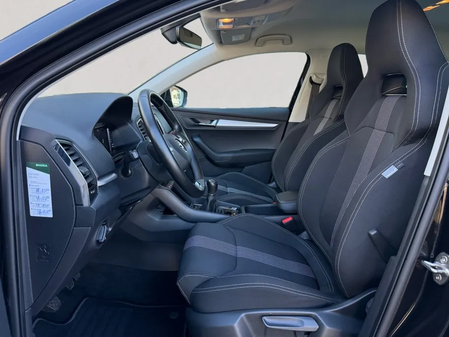 Škoda Karoq 1.0 TSI Business Edition | camera | PDC voor + achter | digitaal