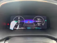 Renault Captur 1.6 E-Tech full hybrid 145 techno | Apple Carplay & Android Auto | Cruise & Climate Control | Camera | Parkeersensoren | LMV | Navigatie | 12 Maanden BOVAG Garantie