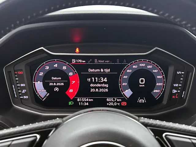 Audi A1 Sportback 30 TFSI S Line edition one | NAVI | STOELVERWARMING | CLIMAT CONTROL | PARKEER SENSOREN V+A
