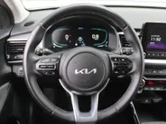 Kia Stonic 1.0 T-GDi MHEV DynamicPlusLine | Stuur-/stoelverwarming | Camera | Clima | Cruise | 16' LM | Navi | LED | Keyless |