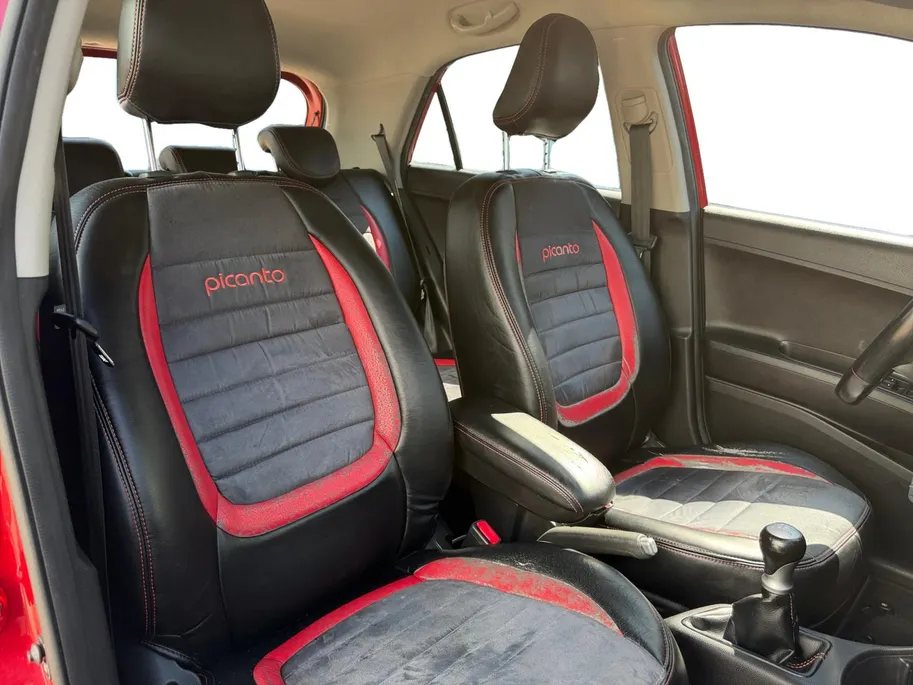 Kia Picanto 1.0 DynamicLine | Dealer onderhouden |Climate control & cruise control | Bluetooth | Lichtmetalen velgen | Metallic lak | Fabrieksgarantie | NAP