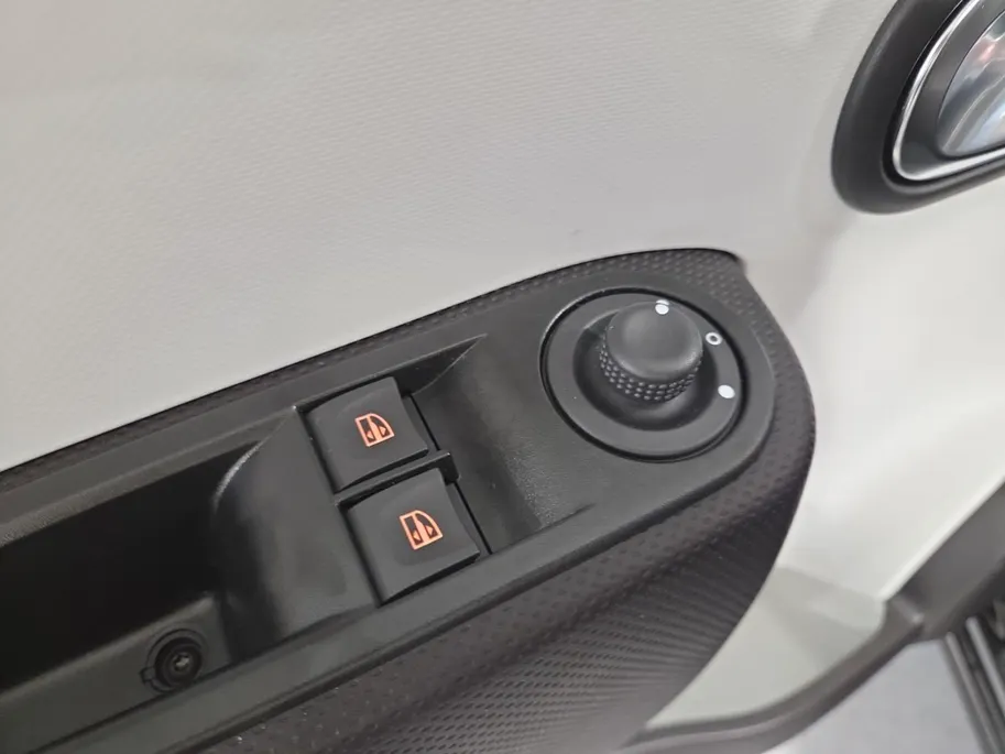 Renault Twingo Z.E. R80 E-Tech Equilibre 22 kWh * Carplay * Cruise Control * 1 Eigenaar * 12 Maanden Bovag Garantie *