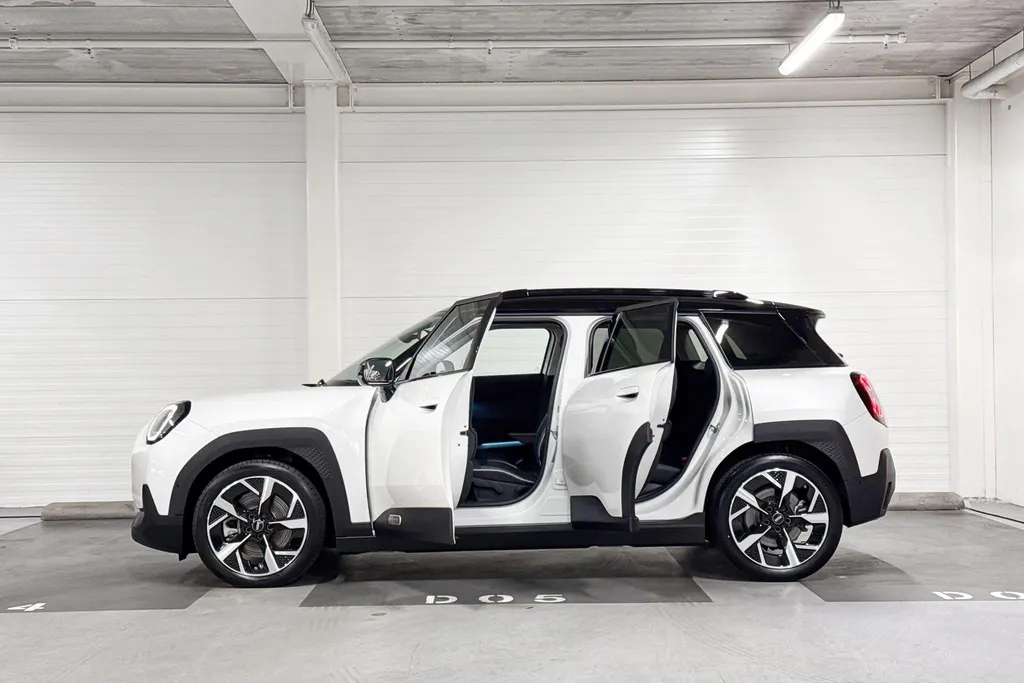 MINI Aceman SE Classic