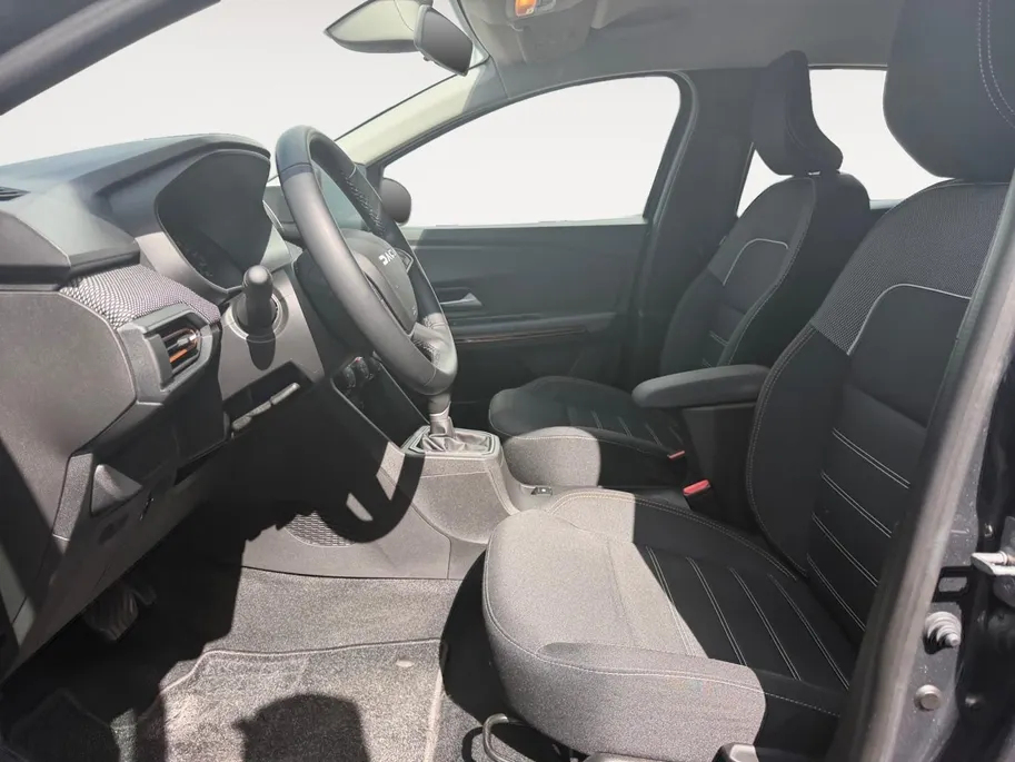 Dacia Sandero Stepway 1.0 TCe 90 Extreme | Zeer nette auto | Automaat | 1e eigenaar | Dodehoek detectie | Achteruitrijcamera | Dealer onderhouden | Parkeersensoren voor en achter |