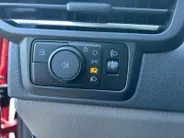 Ford Transit Custom 320 2.5 PHEV L2H1 Limited | BPM vrij! | Elek. Trekhaak | 2300KG Trekgewicht | Parkeercamera | Adaptieve Cruise Control | Dodehoek Detectie | Winter Pack |