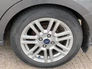 Ford Tourneo Courier 1.0 Titanium