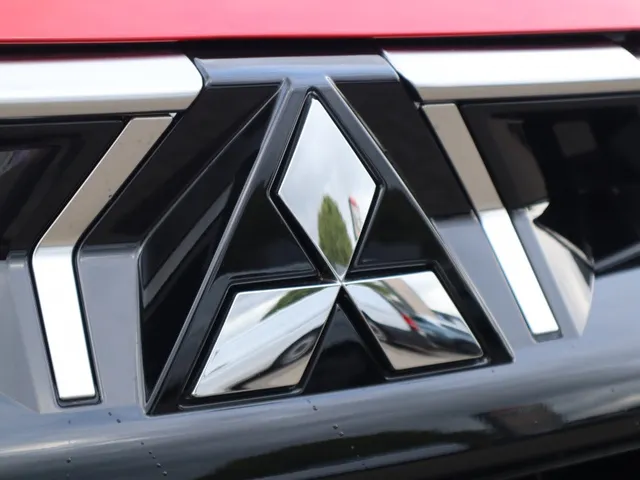 Mitsubishi ASX 1.8 HEV Instyle Panodak | Harman Kardon | Leder