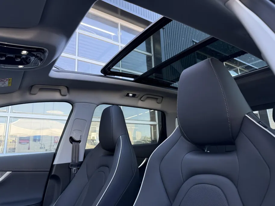 Chery Tiggo 7 Unique PHEV Panoramadak | Stoelverwarming en koeling | BLIS | Apple Carplay & Android Auto | 7 jaar garantie