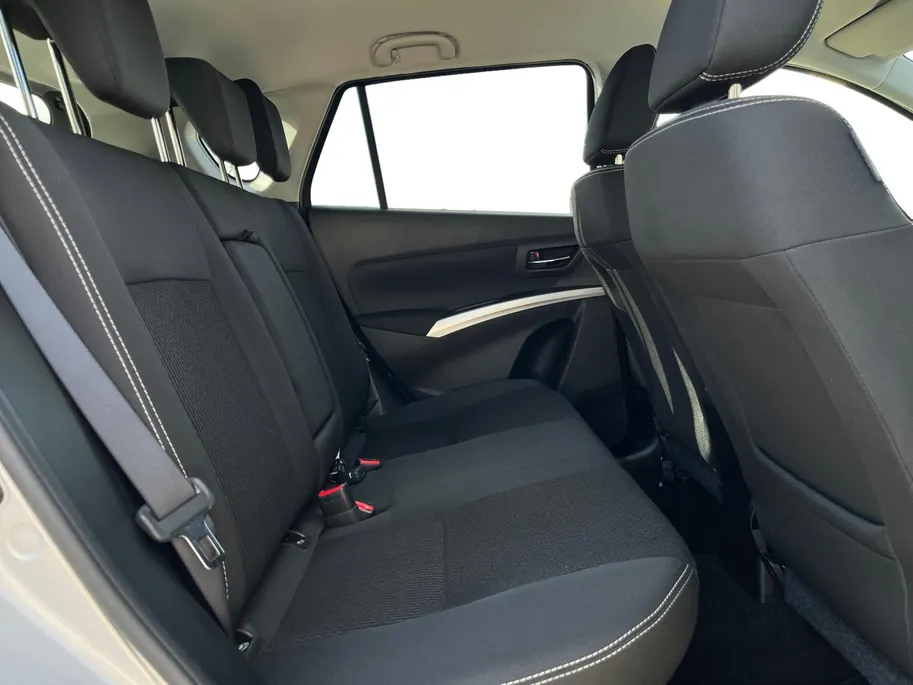 Suzuki S-Cross 1.4 Boosterjet Select Smart Hybrid |Automaat| Stoelverwarming| Camera| Apple Carplay/Android Auto| 12 maanden Bovag garantie|