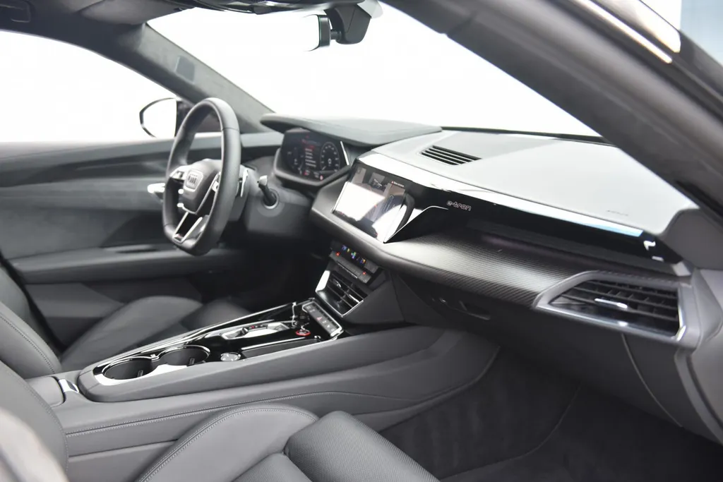 Audi e-tron GT RS