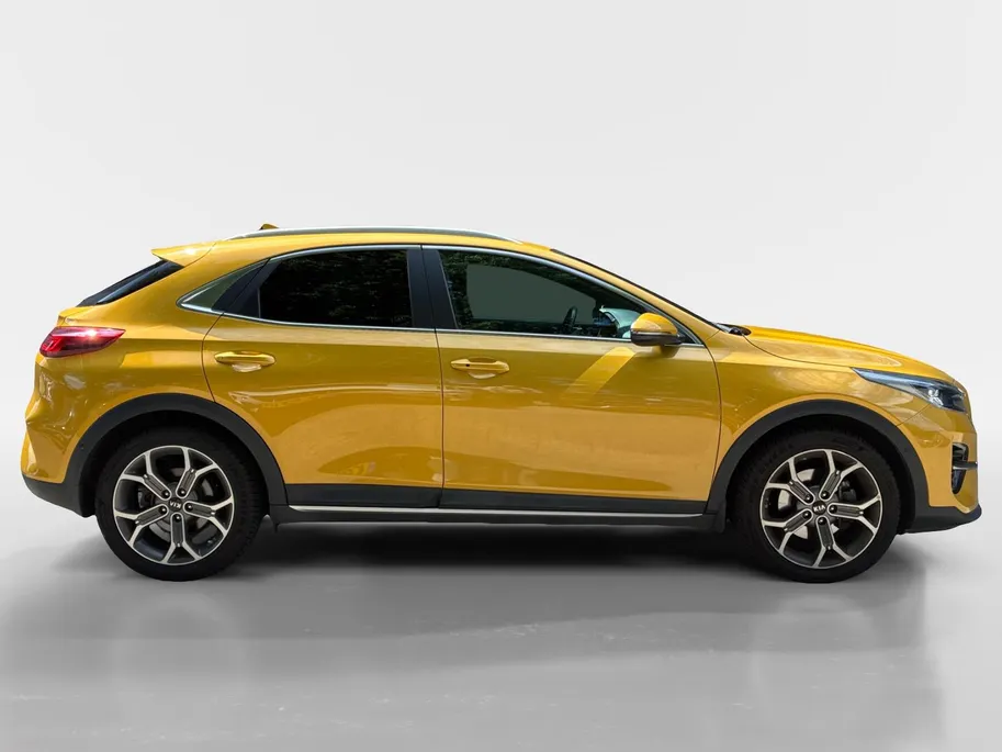 Kia XCeed 1.6 GDi PHEV DynamicPlusLine STOELVERWARMING | NAVI | LM VELGEN | TREKHAAK