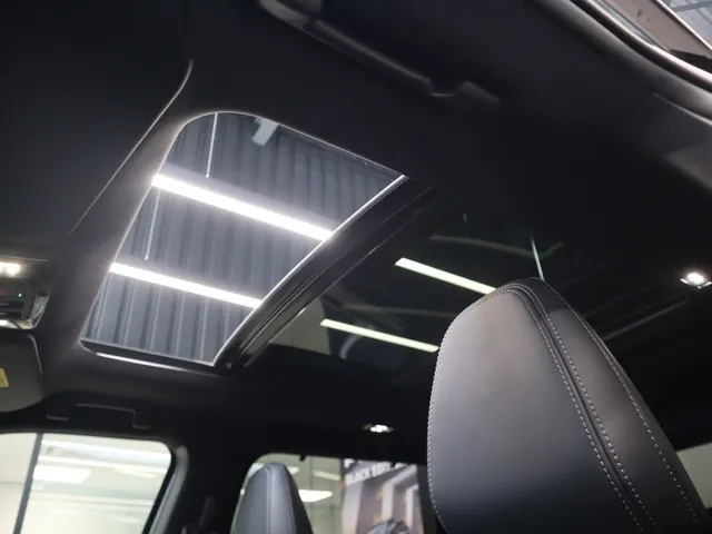Mitsubishi Outlander 2.4 PHEV Black Edition | Stoel Massage | Schuif/Kantel Dak