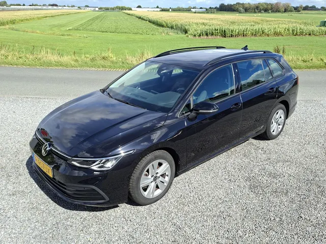 Volkswagen Golf Variant 1.0 TSI Life NL-auto | rijklaarprijs !!