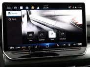 Volkswagen Golf Life Edition 1.5 eHybrid 204 PK 6 versn. DSG · Achteruitrijcamera · Draadloze telefoonlader · Comfort pakket ·