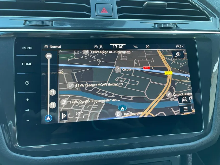 Volkswagen Tiguan 1.4 TSI eHybrid R-Line Business *Navi*360Camera*Schuif/kanteldak*Climate Control*Stoelverwarming*Adapt. Cruise Control*HUD*Elekt. Achterklep*NL Auto*1ste eigenaar!