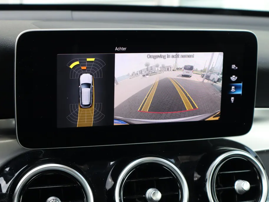 Mercedes-Benz GLC 200 Business Solution Limited l Trekhaak l Stoelverwarming l Achteruitrij camera