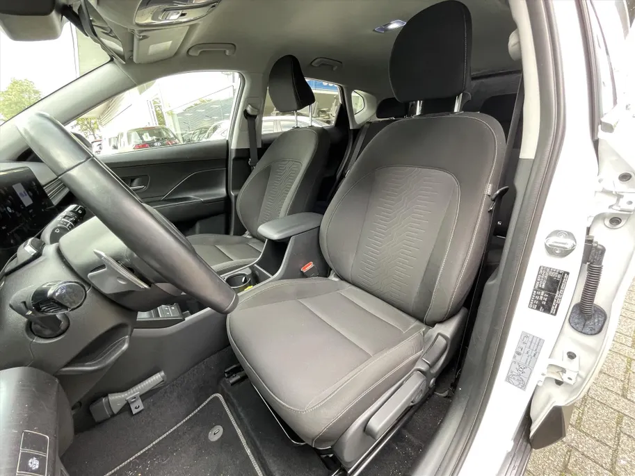 Hyundai Kona 1.6 GDI HEV 141pk Automaat Comfort Smart / Navi / Clima / Stoelverwarming