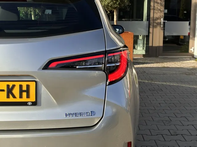 Toyota Corolla Touring Sports 1.8 Hybrid Active | Camera | Adapt. Cruise