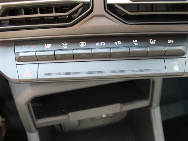 Dacia Duster 1.2 TCe 130 mild hybrid Journey | Navigatie | Cruise | Trekhaak | 1.500 kg trekgewicht!