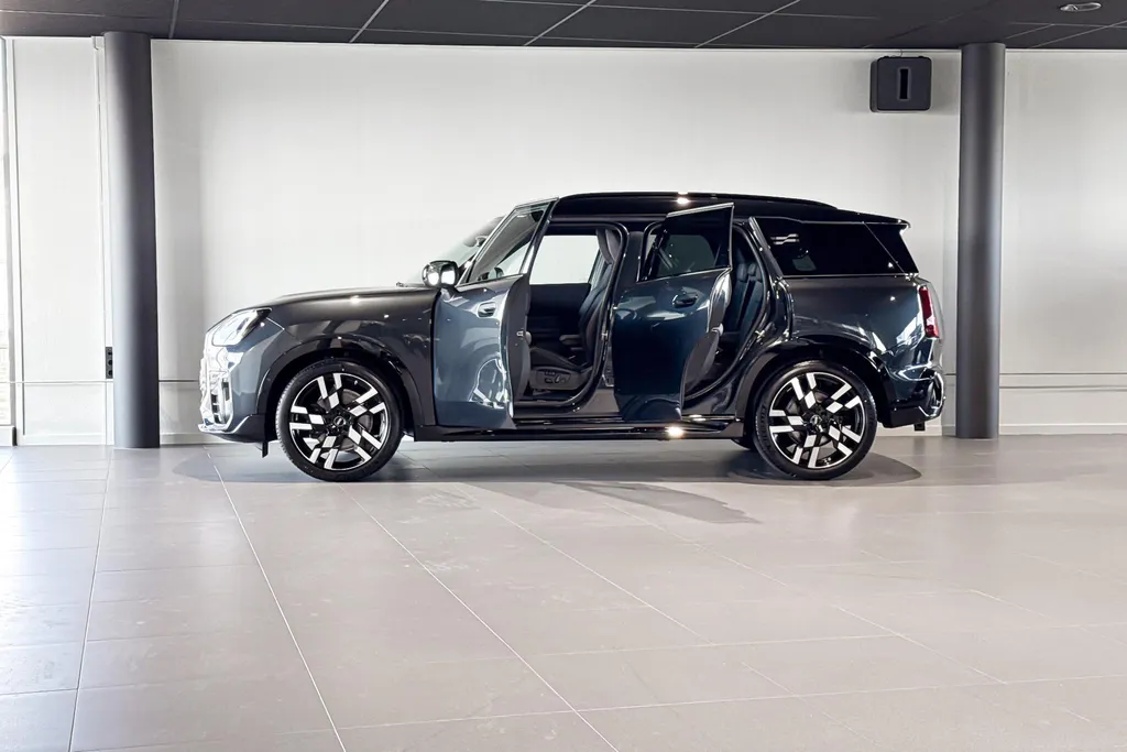 MINI Countryman 1.5 C John Cooper Works XL