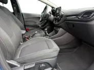 Ford Fiesta 1.0 EcoBoost Titanium | Stoel/Stuur en voorruit verwarming | Navigatie | Apple Carplay | Android Auto | Achteruitrijcamera | All Season Banden |