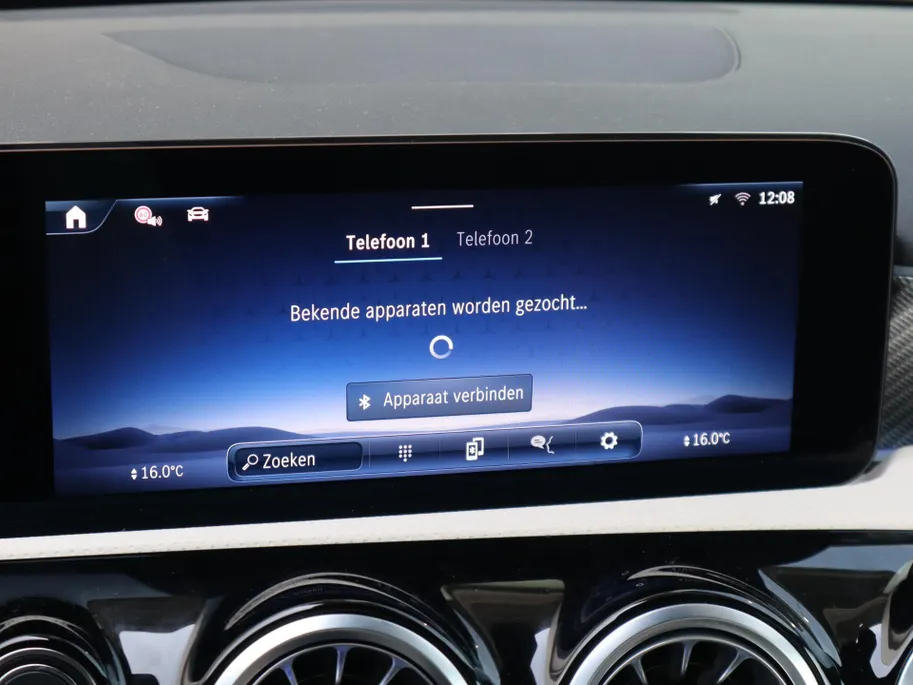 Mercedes-Benz A-Klasse 250 e Star Edition Luxury Line l Keyless l Achteruitrij camera l Stoelverwarming l Leder