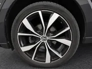 Volkswagen Taigo 1.0 TSI 110pk DSG R-Line · Camera · Apple/Android Car Play · Navigatie · P-Sensoren · Stoelverwarming · 18'' Inch ·