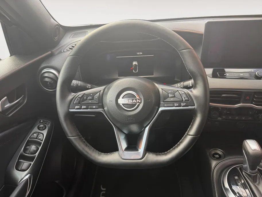Nissan Juke 1.6 Hybrid N-Design WK DEAL € 500,- korting |Lichtmetalen velgen | Metallic lak| Navigatie | Camera | Automaat | Stuur/Stoel verwarming