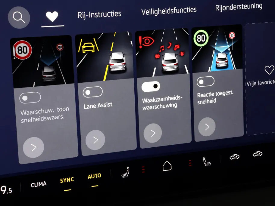 Volkswagen ID.3 Neo Life 61 kWh accu 190 PK Elektr. aandrijving · Comfort Pakket · Zijruiten achter en achterruit getint ·
