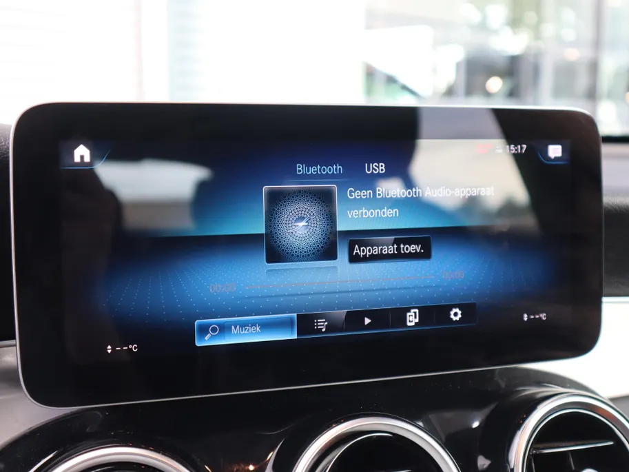 Mercedes-Benz GLC Coupé 300e 4MATIC Business Solution AMG l Trekhaak l Stoelverwarming l Achteruitrij camera