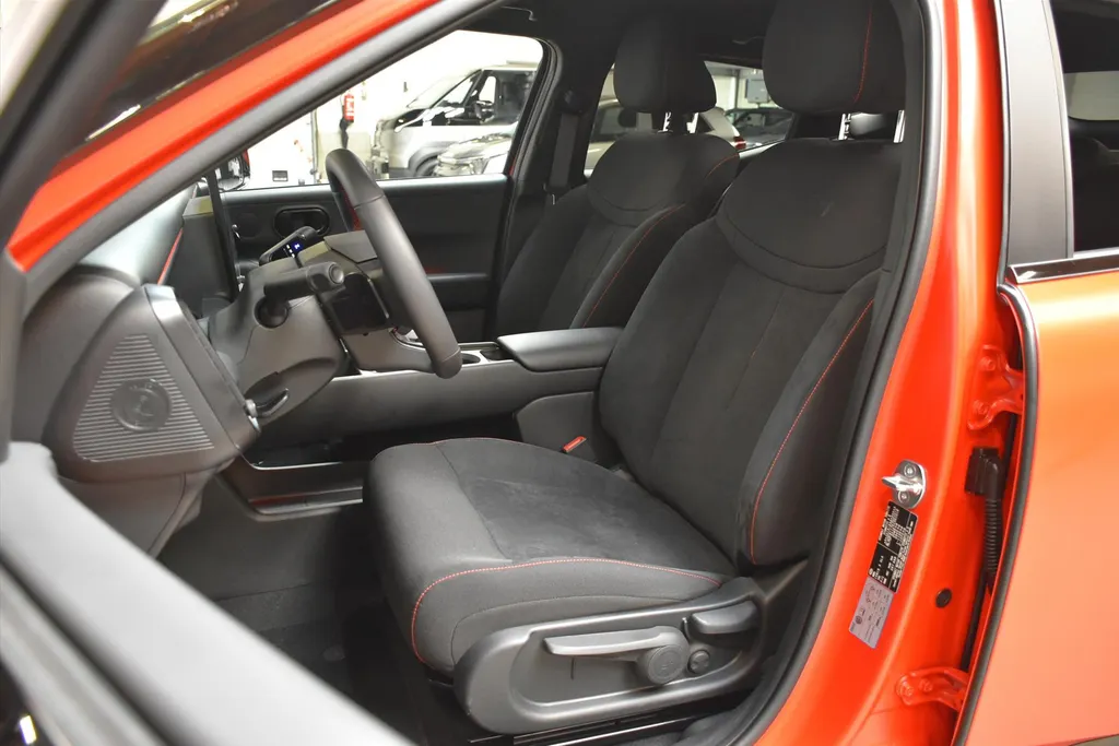 Hyundai IONIQ 3 61 kWh Long Range N Line I 750,= introductie voordeel